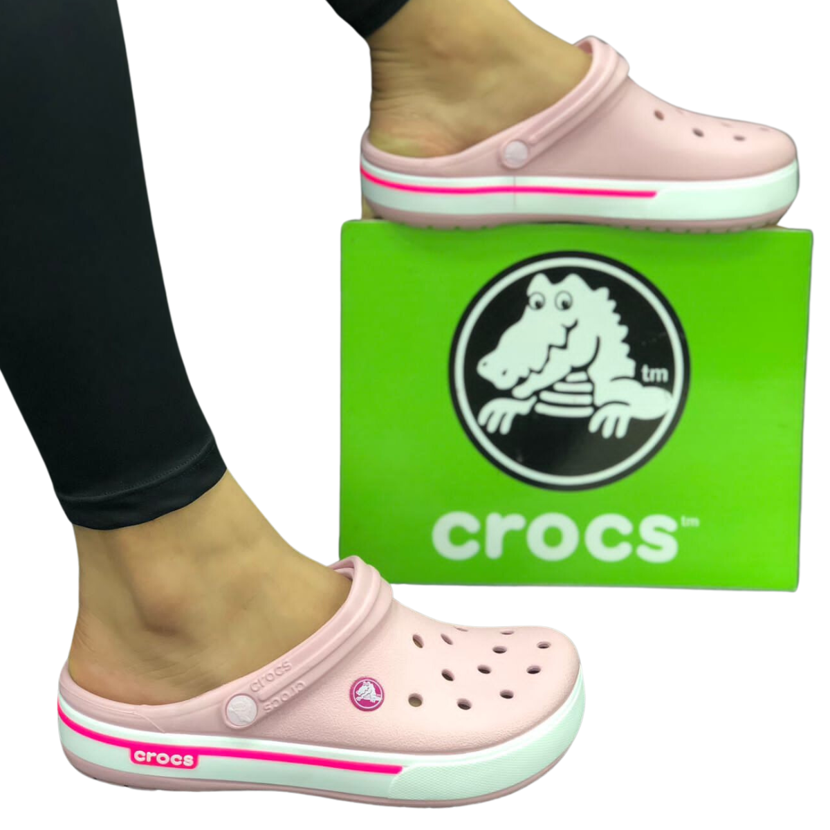 Comprar Crocs Crocband 2.5 Clog Mujer: Estilo y Comodidad. ¿Estás buscando comprar Crocs Crocband 2.5 Clog Mujer? En Onlineshoppingcenterg tenemos todo lo que necesitas para encontrar los zuecos ideales que combinan moda, comodidad y practicidad. Conoce más sobre este modelo icónico, sus características y los beneficios que ofrece.  ¿Por qué elegir Crocs Crocband 2.5 Clog Mujer? Las Crocs Crocband 2.5 Clog Mujer son perfectas para quienes buscan calzado cómodo, ligero y duradero. Su diseño moderno y funcional se adapta tanto a actividades cotidianas como a momentos de relax. Aquí te explicamos las razones por las que son una excelente elección:  Características destacadas Comodidad superior: Fabricadas con el material exclusivo Croslite™, ofrecen un ajuste ergonómico que reduce la fatiga. Estilo versátil: Su diseño incluye detalles deportivos que las hacen ideales para looks casuales y relajados. Resistencia al agua: Perfectas para usar en la piscina, playa o actividades al aire libre. Variedad de colores: Disponibles en tonos como crocband lavender purple, crocband blossom white y crocband ice blue, para todos los gustos. En Onlineshoppingcenterg, encontrarás la mejor variedad para comprar Crocs Crocband 2.5 Clog Mujer al mejor precio.  Los colores más populares Crocband lavender purple Este tono es ideal para quienes buscan un toque delicado y femenino. El crocband lavender purple combina con atuendos casuales y es perfecto para destacar en cualquier ocasión.  Crocband blossom white El blanco siempre es un clásico. Este modelo combina elegancia y frescura, haciéndolo ideal para cualquier look de verano.  Crocband ice blue Si prefieres un color fresco y moderno, el crocband ice blue es una excelente elección. Este tono resalta por su versatilidad y estilo único.